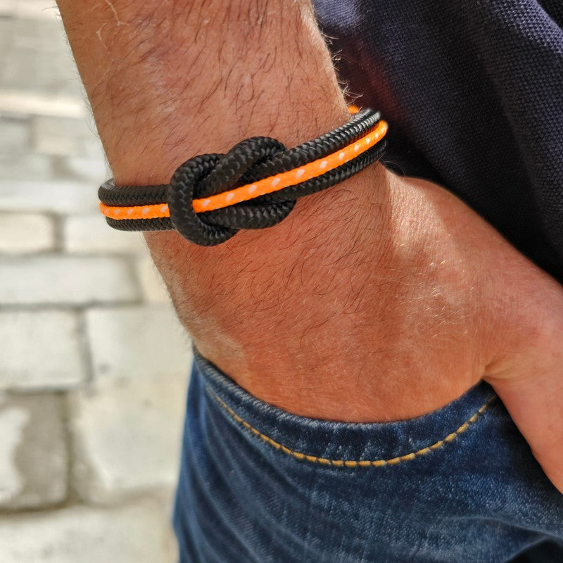 CORSAIR 5mm Nautical Clasp Bracelet Black Orange