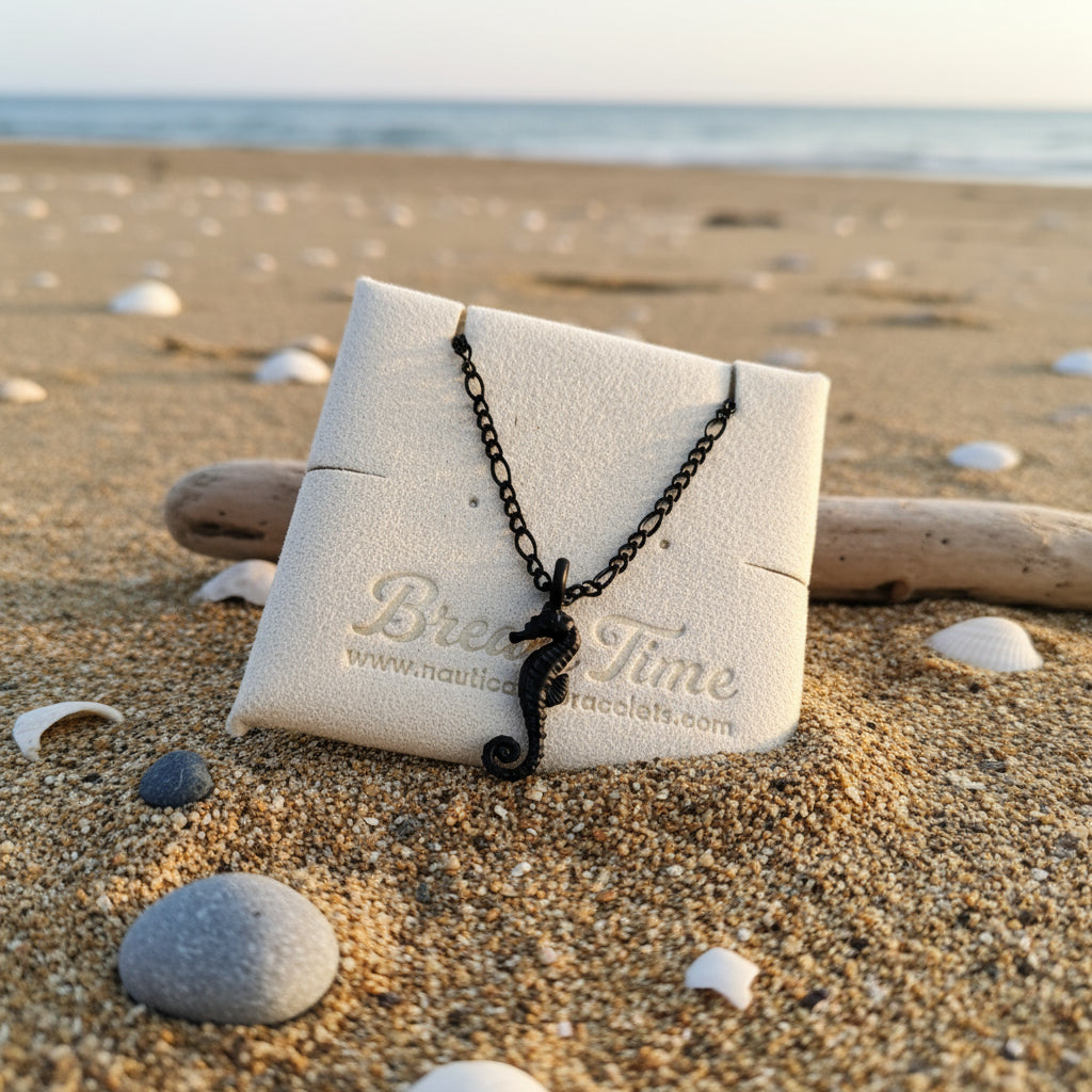 Steel necklace with OCEAN MINI sea horse pendant