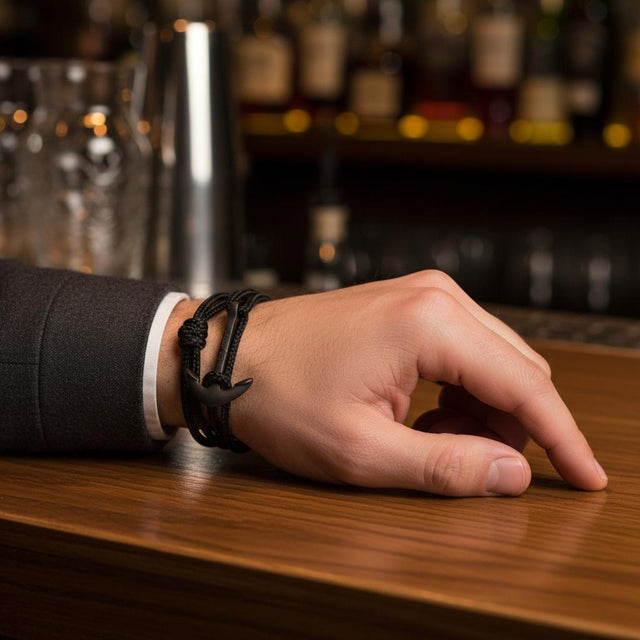 YACHT CREW medium anchor bracelet black