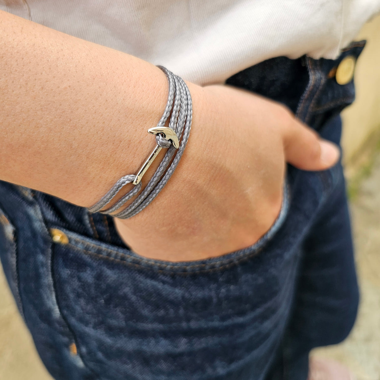 YACHT CREW mini anchor bracelet dark grey