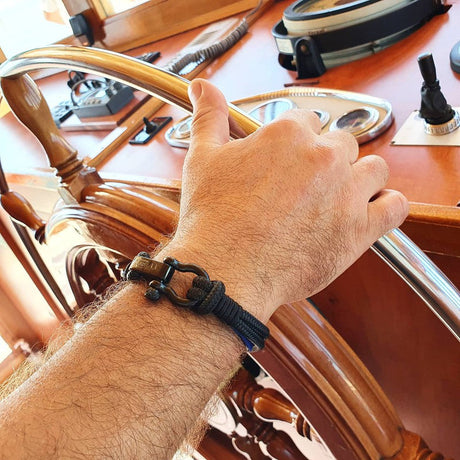 CAPTAIN 4mm Nautical Clasp Bracelet
