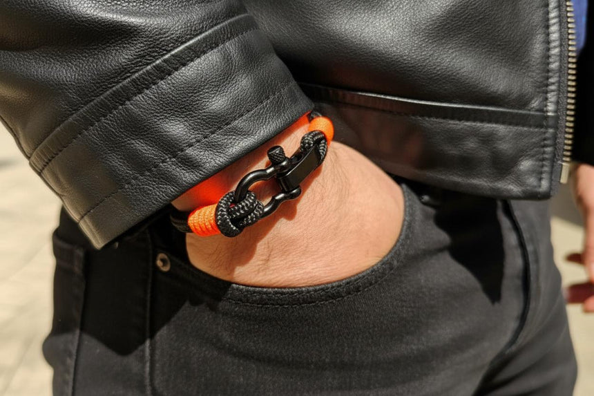CAPTAIN 4mm Nautical Clasp Bracelet - Neon Orange