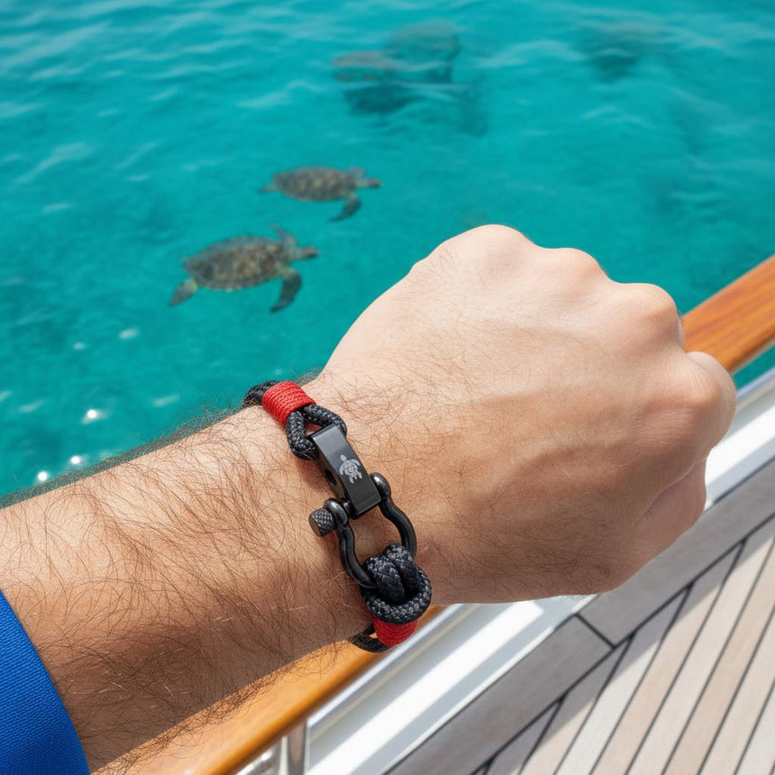 CAPTAIN 4mm Nautical Clasp Bracelet - Red