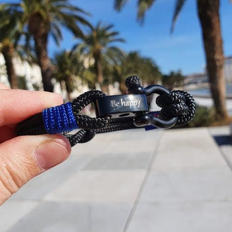 CAPTAIN Black Shackle Bracelet - Electric Blue