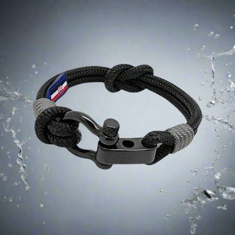 CAPTAIN Black Shackle Bracelet - Grey