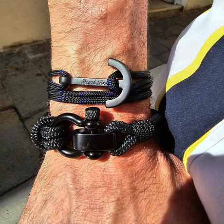 CORSAIR Big Shackle Bracelet Black