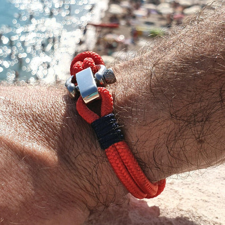 CORSAIR Big Shackle Bracelet Red Blue