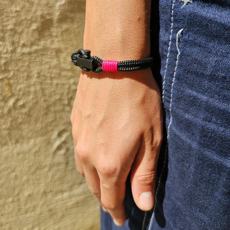 ROYAL mini shackle bracelet black fuchsia