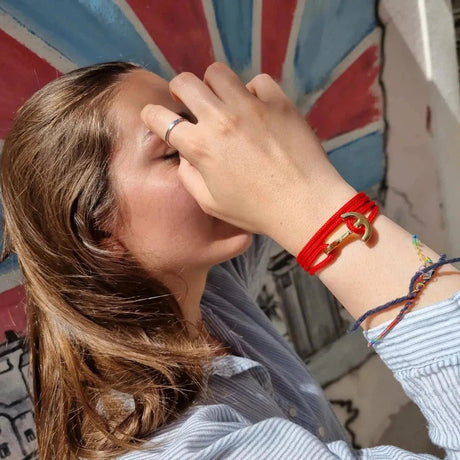 YACHT CLUB medium anchor bracelet red