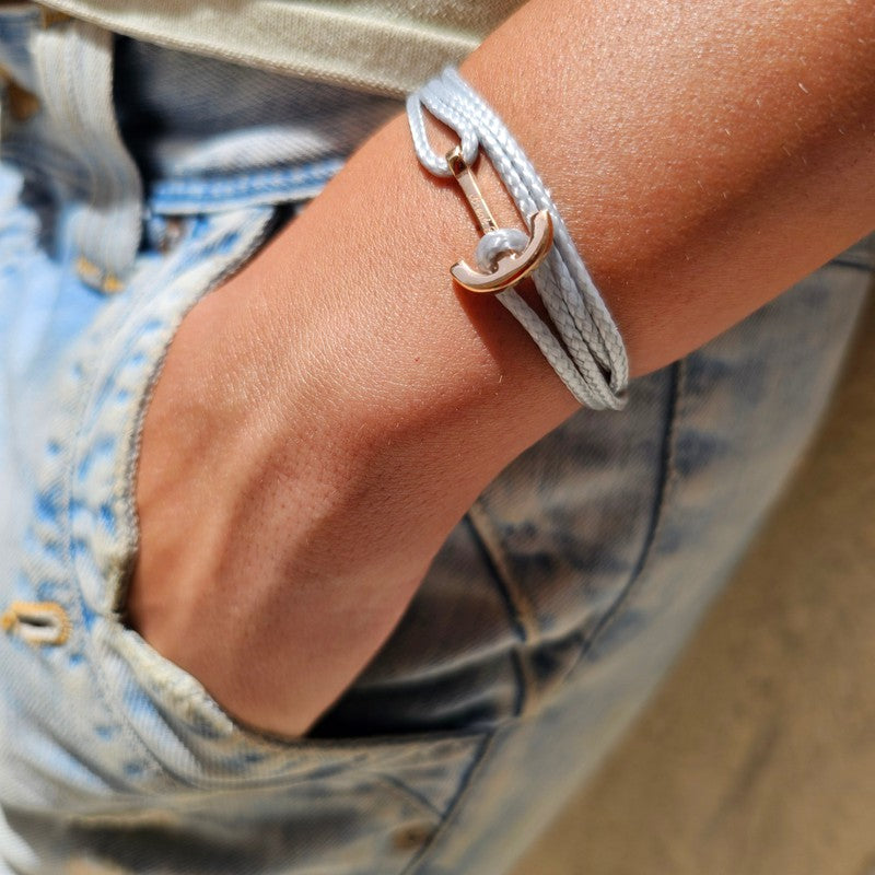 YACHT CLUB mini anchor bracelet light grey